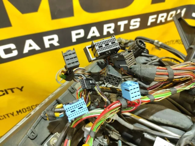 Двигатель без навесного для BMW 7er Е38 1994-2001 на фотографиях