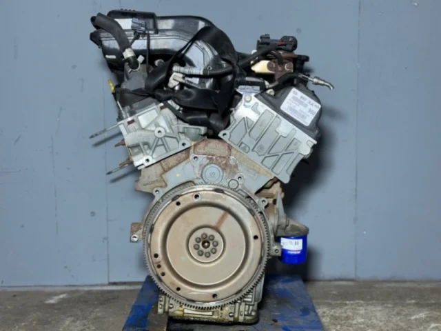 Двигатель для Ford Explorer UN152 2001-2005 на фотографиях