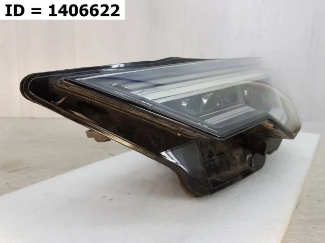 Фара левая для Audi A6 C8 Allroad quattro 2019+ на фотографиях