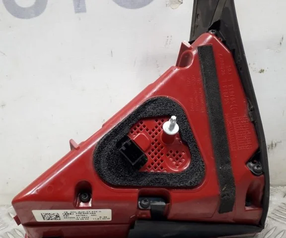 Фонарь внутренний левый для Audi A7 4G 2010-2014 на фотографиях