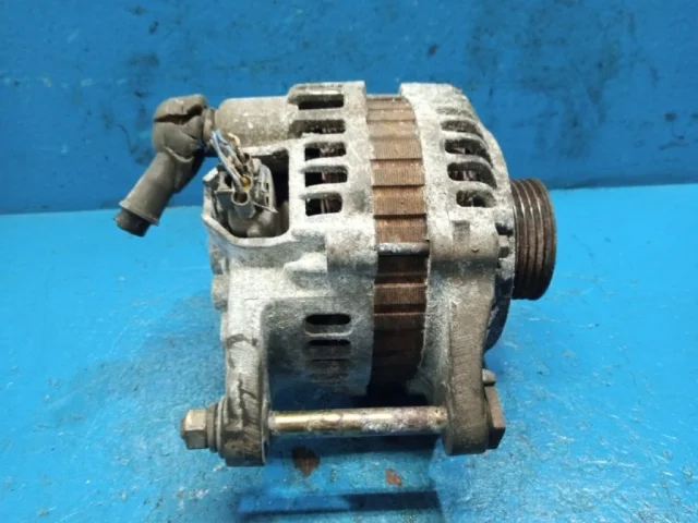 Генератор для Mitsubishi Lancer 9 Универсал CS 2003-2010 на фотографиях