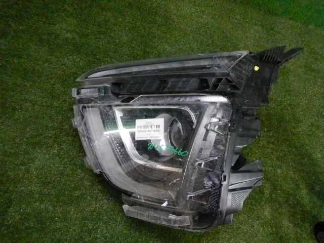 Фары для Hyundai Creta 2 SU2 2021+ на фотографиях