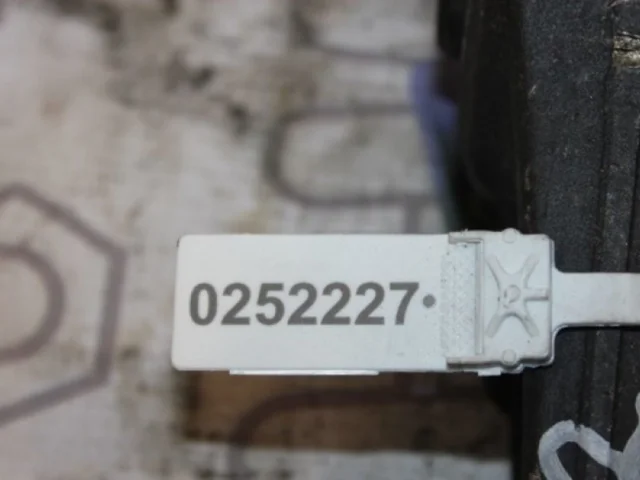 Рычаг передний левый верхний для BMW 5er Ф10 2010-2013 на фотографиях