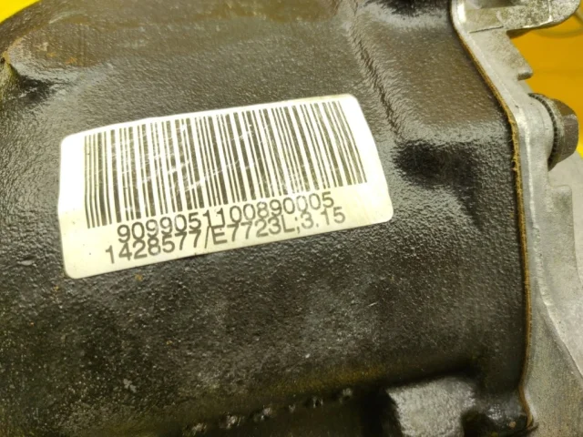 Рулевой редуктор для BMW 7er Е38 1994-2001 на фотографиях