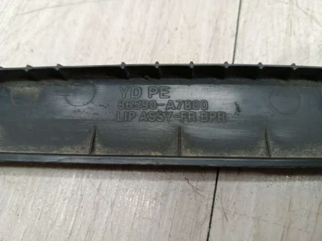 Отбойник капота для Kia Cerato YD 2016-2020 rest. на фотографиях