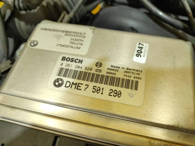 Двигатель без навесного для BMW 7er Е38 1994-2001 на фотографиях