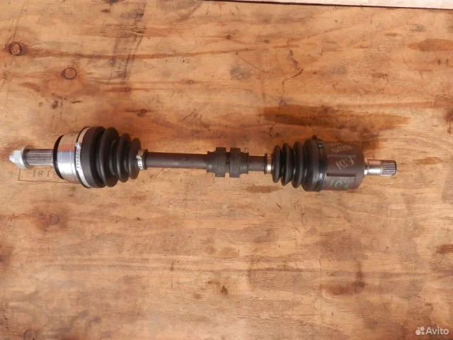 ШРУС внутренний передний правый для Honda CR-V RD 1995-2001 на фотографиях