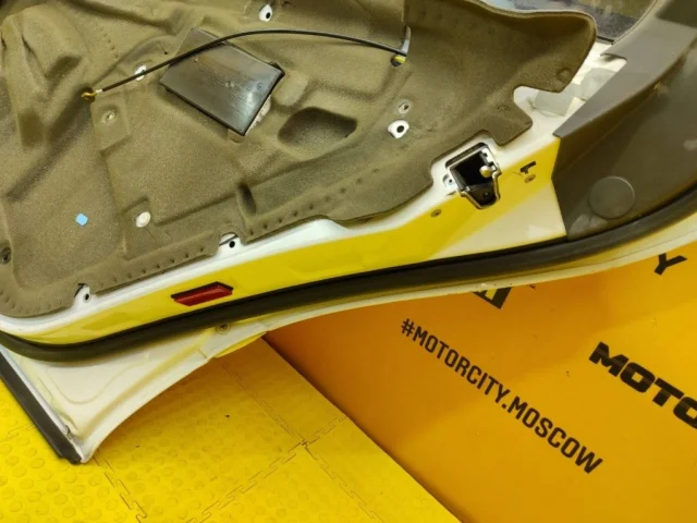 Дверь передняя правая для Mercedes-Benz S class W220 1998-2005 на фотографиях