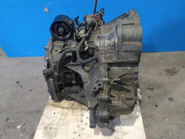 АКПП для Nissan Teana J31 2003-2007 на фотографиях