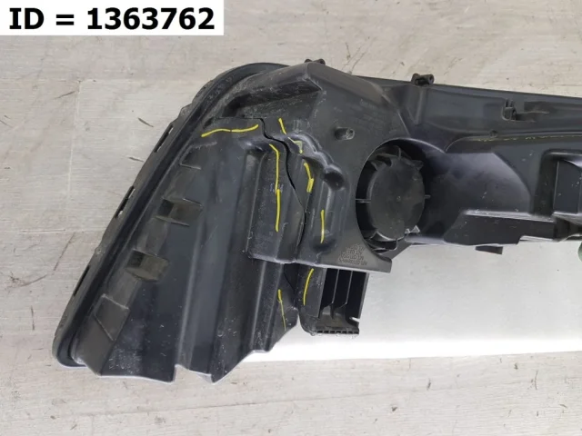 Фара правая для Hyundai Tucson NX4 2020+ на фотографиях