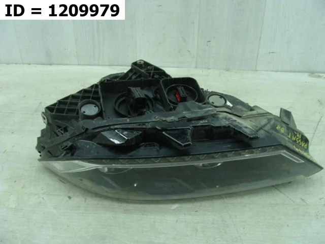 Фары для Volkswagen Passat (B8) Variant 2014-2019 на фотографиях