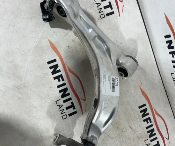 Рычаг передний правый нижний для Infiniti QX 70 2013-2019 на фотографиях