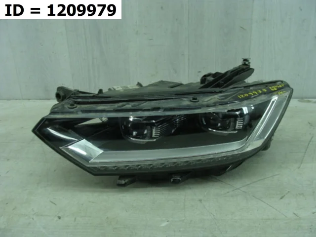 Фары для Volkswagen Passat (B8) Variant 2014-2019 на фотографиях