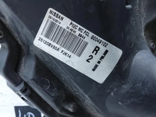 Фара ксенон левая для Nissan Juke YF15 JDM 2010-2014 на фотографиях