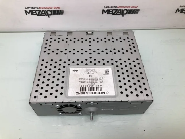 TV-тюнер для Mercedes-Benz S class W222 2013-2017 на фотографиях