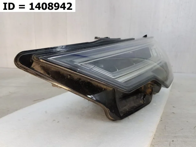 Фара левая для Audi A6 C8 Allroad quattro 2019+ на фотографиях