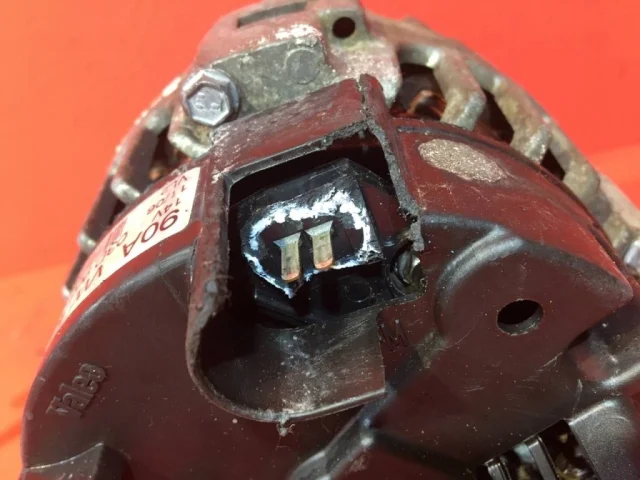 Генератор для Skoda Fabia 5J Estate 2007-2015 на фотографиях