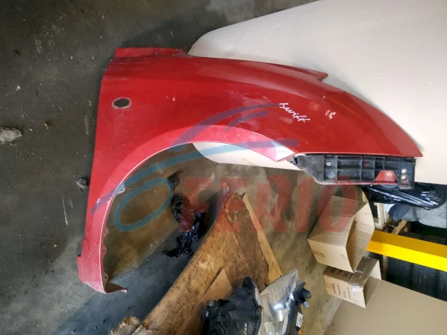 Крылья для Suzuki SX4 2006-2009 на фотографиях