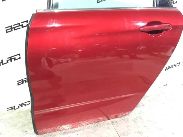 Дверь задняя левая для Citroen C4 Хэтчбек 2010-2016 на фотографиях