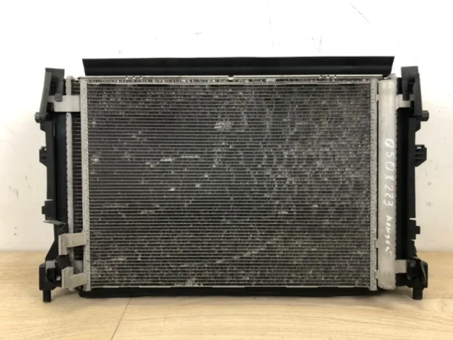 Кассета радиаторов для Volkswagen Passat (B8.5) 2019+ на фотографиях