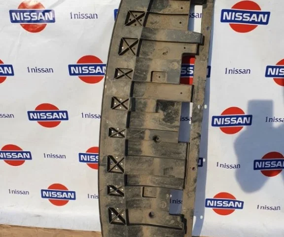 Спойлер переднего бампера для Nissan X-Trail T32 RU 2015-2022 на фотографиях