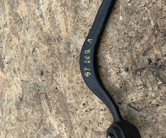 Рычаг передний левый нижний для BMW X5 Е53 1999-2006 на фотографиях