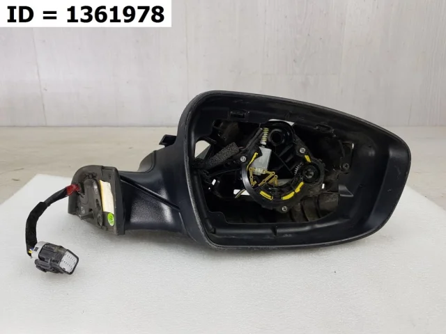 Стекла и зеркала для Kia Cerato YD 2016-2020 rest. на фотографиях