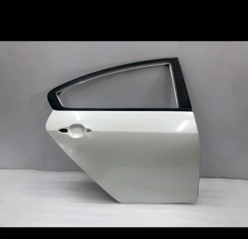 Двери для Kia Cerato YD 2016-2020 rest. на фотографиях