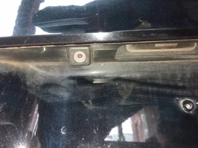 Крышка багажника для Subaru Forester SJ rest 2016-2019 на фотографиях