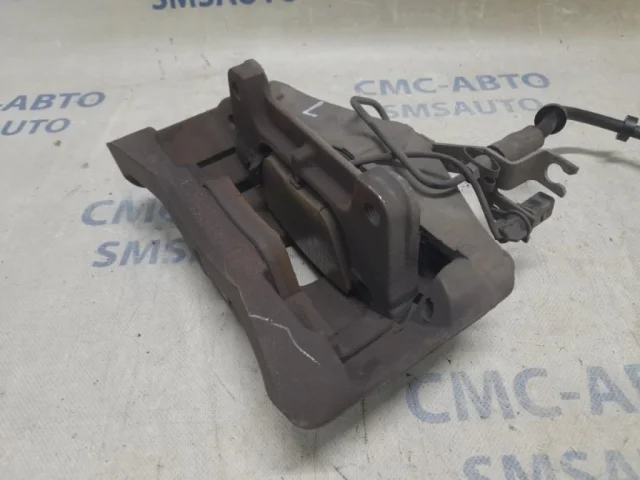 Суппорт передний левый для Audi A6 C6 Avant 2004-2011 на фотографиях