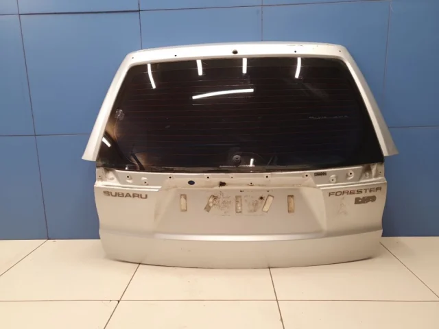 Крышка багажника для Subaru Forester SH 2008-2012 на фотографиях