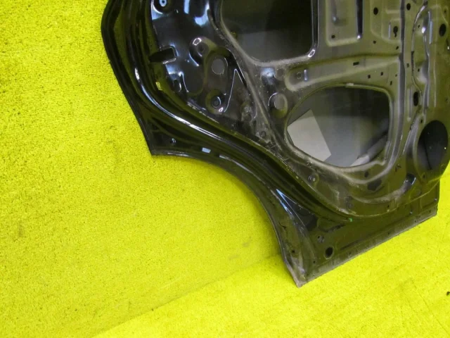 Дверь задняя левая для Lexus RX GGL10,15,16W, GYL10,15,16W (JDM) 2009-2014 на фотографиях