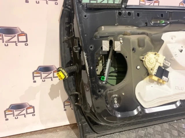 Дверь передняя правая для Citroen C4 Хэтчбек 2004-2011 на фотографиях