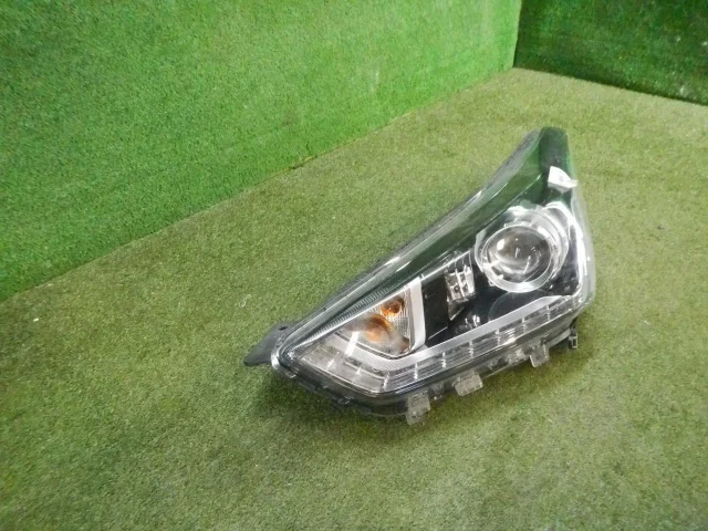 Фары для Hyundai Creta 2 SU2 2021+ на фотографиях