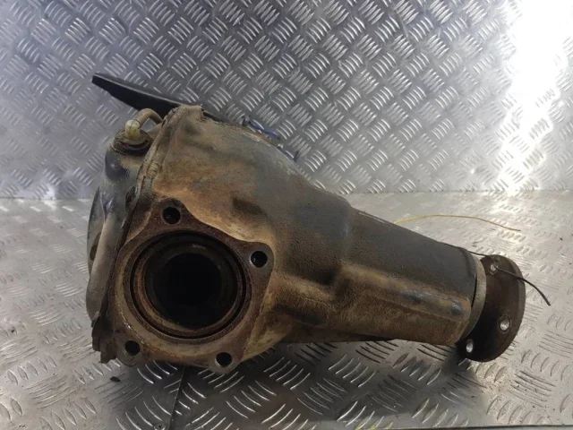 Редуктор заднего моста для Mitsubishi Pajero V70 5dr (JDM) 1999-2006 на фотографиях