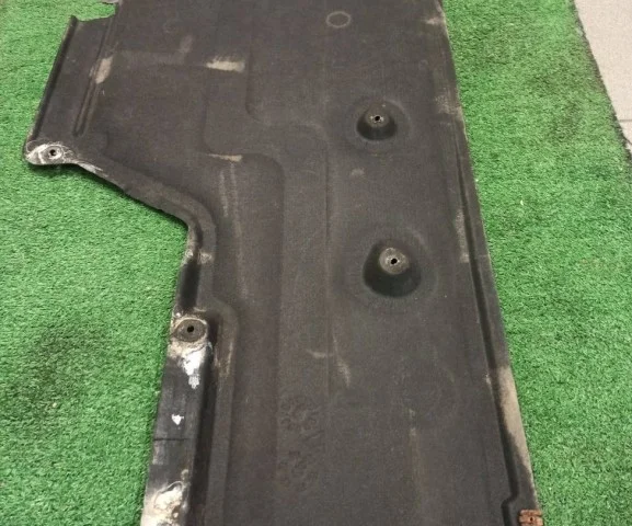 Защита днища для Porsche Panamera 970 2009-2013 на фотографиях