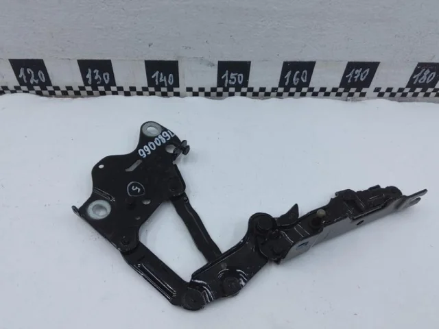 Петля капота левая для BMW X5 G05 2018+ на фотографиях