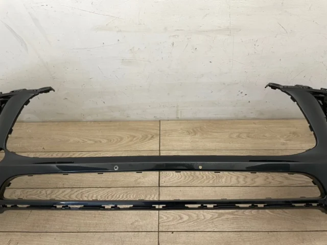 Бампер передний для Porsche Macan 95B 2014-2023 на фотографиях