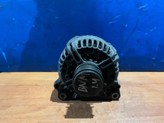 Генератор для Volkswagen Polo IV (9N3) 2005-2009 на фотографиях