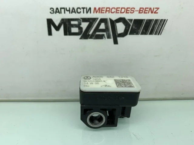 Датчик углового ускорения ESP для Mercedes-Benz GL class X164 2006-2012 на фотографиях