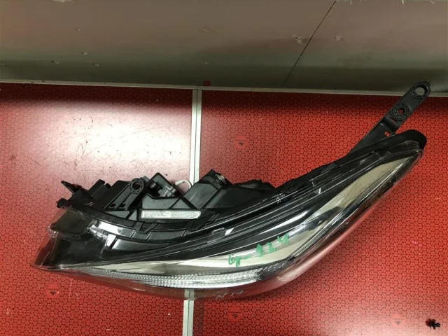 Фара левая для Subaru XV GT/G24 2017+ на фотографиях