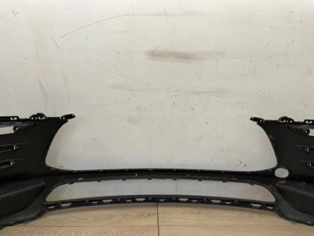 Бампер передний для Porsche Macan 95B 2014-2023 на фотографиях