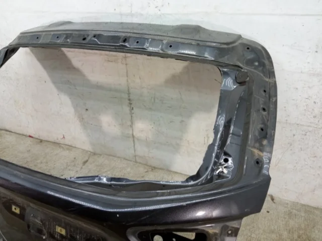 Крышка багажника для Subaru XV GT/G24 2017+ на фотографиях