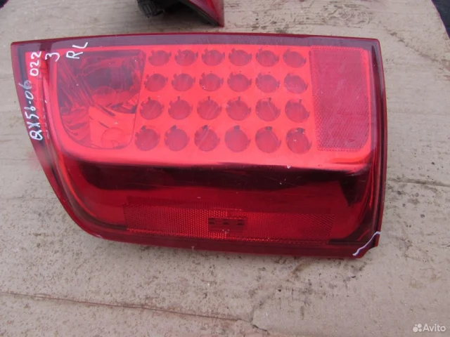Фонарь левый для Infiniti QX 56 (JA60) 2004-2007 на фотографиях