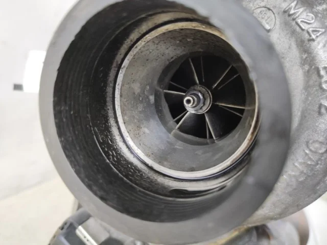 Актуатор турбины для Volvo XC90 I C 2002-2014 на фотографиях