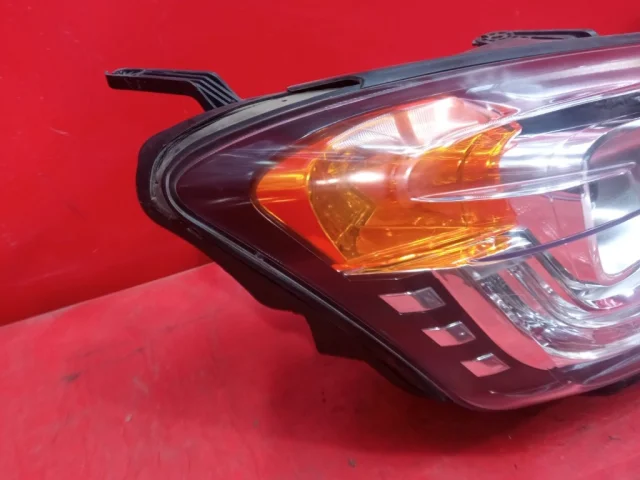 Фара правая для SsangYong Actyon CK rest 2013-2014 на фотографиях