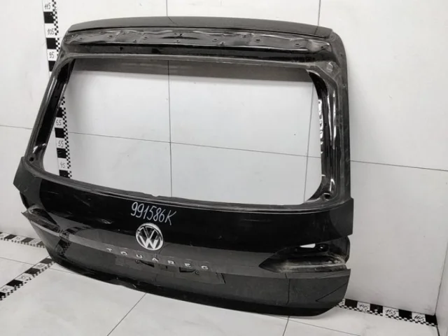Дверь багажника для Volkswagen Touareg III (CR) 2018+ на фотографиях