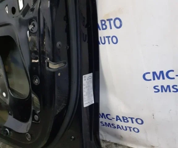 Дверь передняя правая для Audi A6 C7 Avant 2010-2018 на фотографиях