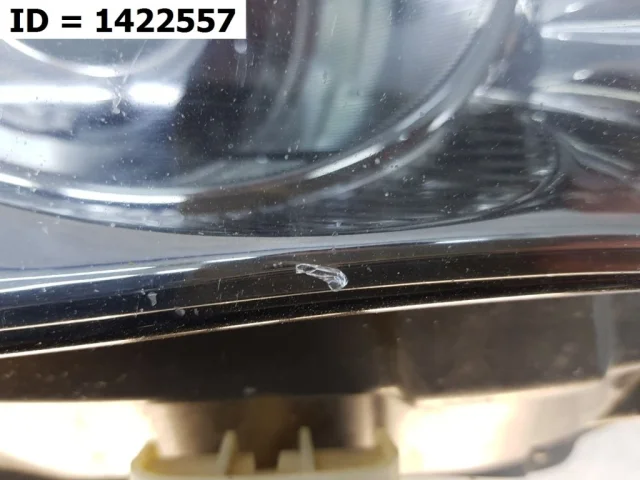 Фара правая для Infiniti QX 56 2010-2014 на фотографиях