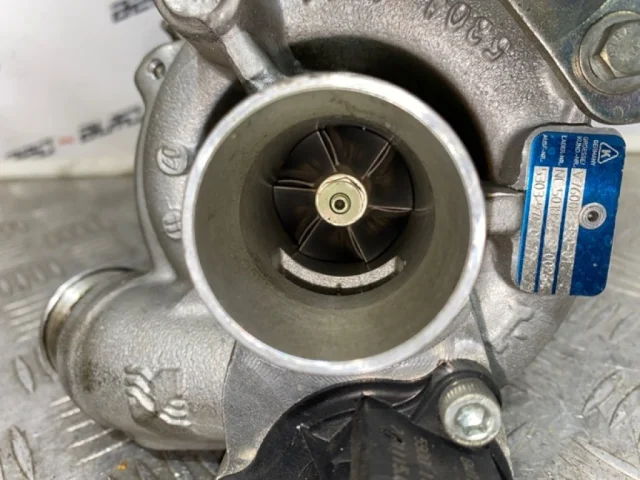 Турбина для Citroen C4 Хэтчбек 2010-2016 на фотографиях
